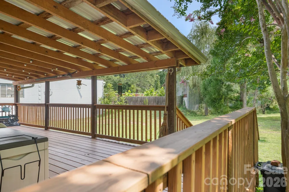 636 Trade Street Tryon, NC 28782