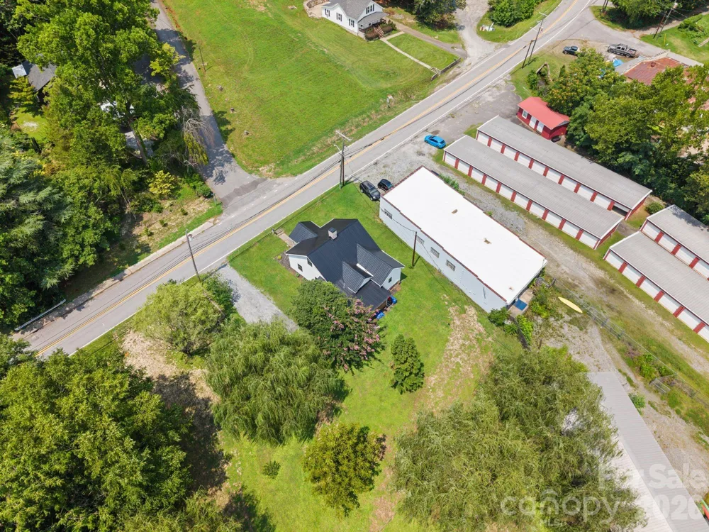 636 Trade Street Tryon, NC 28782