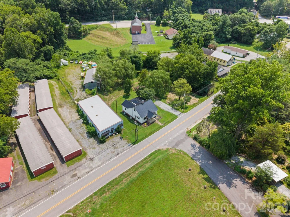 636 Trade Street Tryon, NC 28782