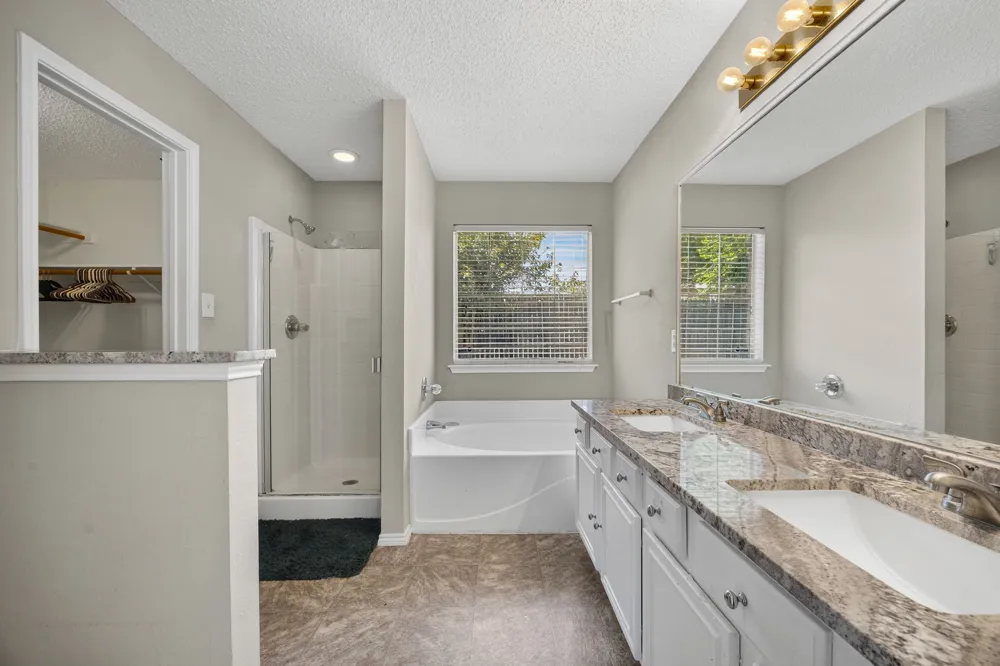 3357 Galaway Bay Drive Grand Prairie, TX 75052