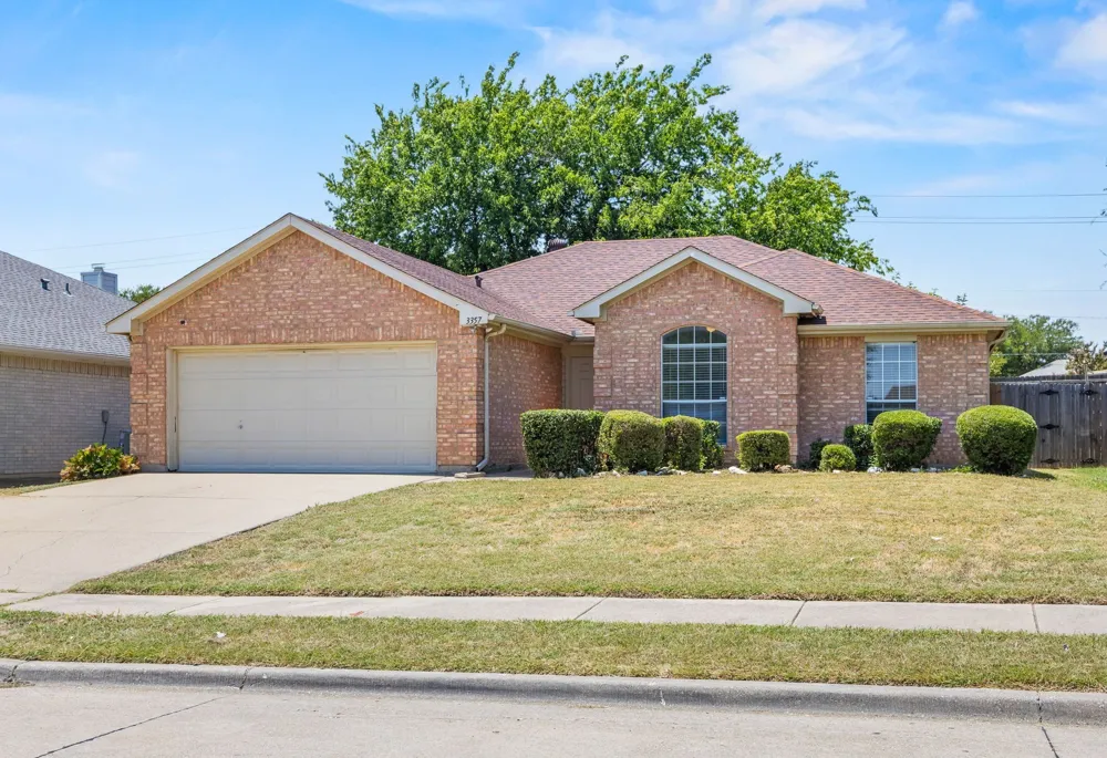 3357 Galaway Bay Drive Grand Prairie, TX 75052