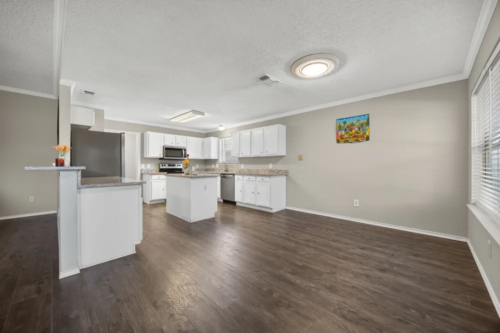 3357 Galaway Bay Drive Grand Prairie, TX 75052