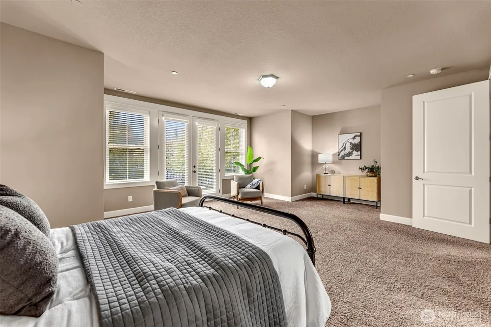 4029 NW 77th Avenue Camas, WA 98607