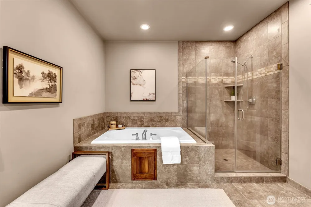 4029 NW 77th Avenue Camas, WA 98607