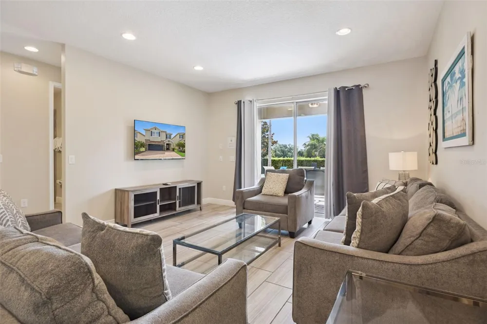 341 PENDANT COURT Kissimmee, FL 34747