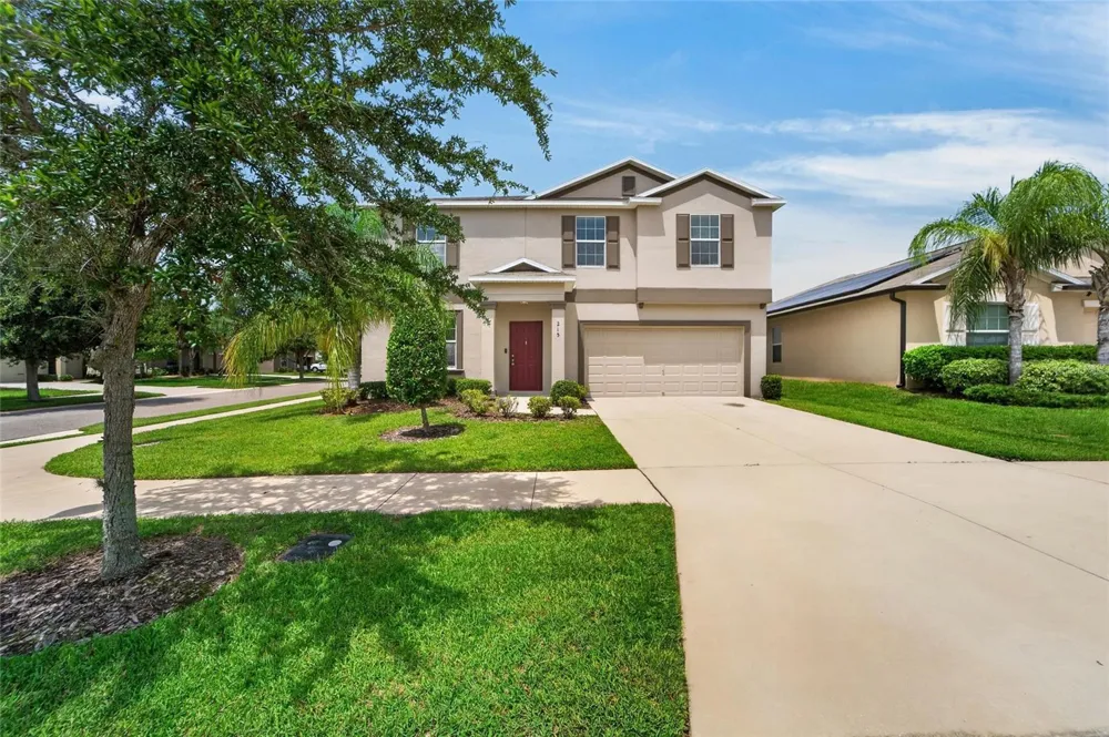 215 ENGLISH HERITAGE PLACE Dover, FL 33527