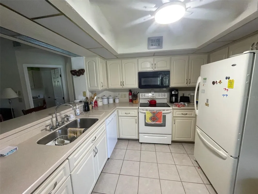 1091 VENTURE COURT Punta Gorda, FL 33983