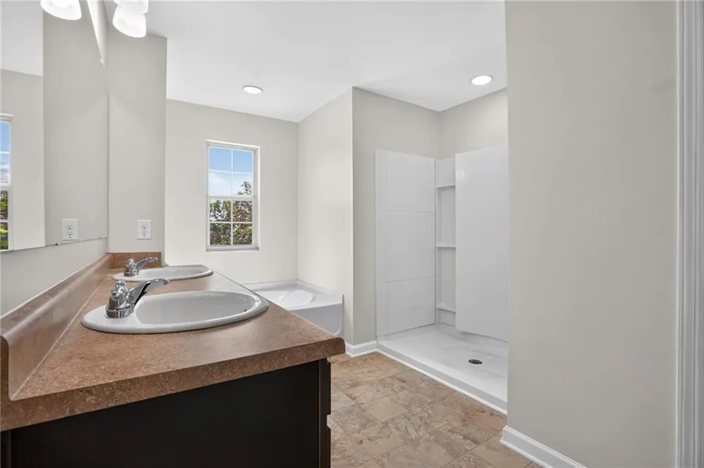 1961 Osprey Drive Hampton, GA 30228