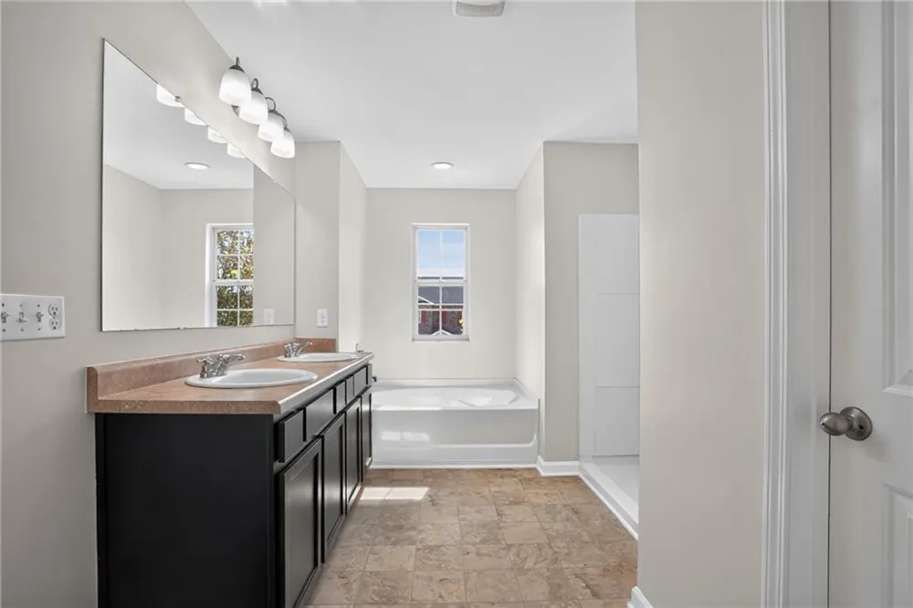 1961 Osprey Drive Hampton, GA 30228