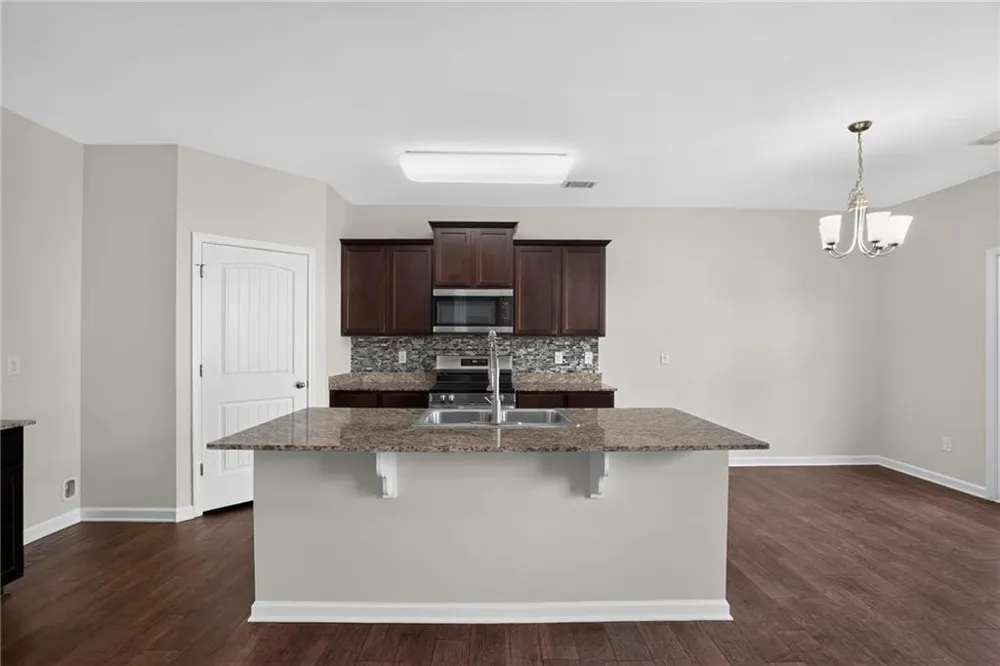 1961 Osprey Drive Hampton, GA 30228