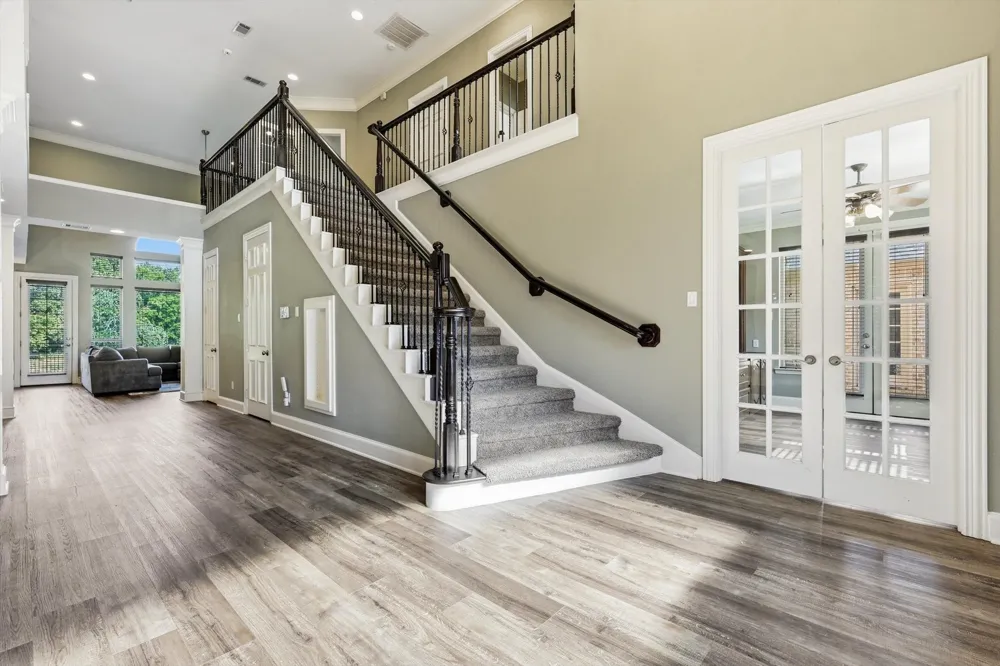 728 Castle Creek Drive Coppell, TX 75019
