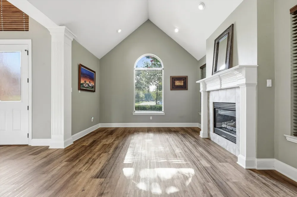 728 Castle Creek Drive Coppell, TX 75019