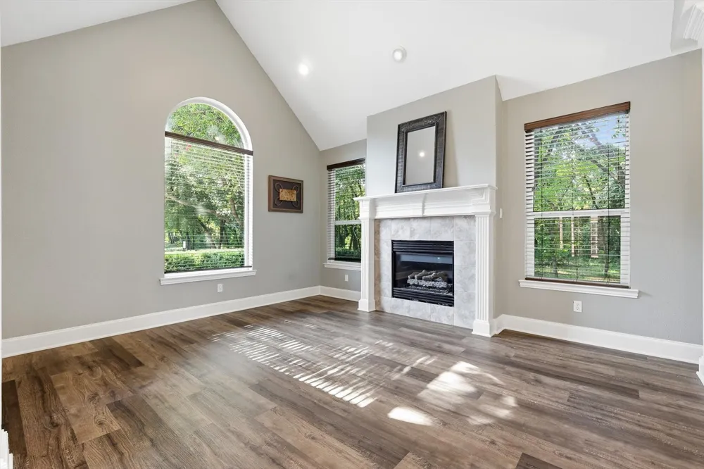 728 Castle Creek Drive Coppell, TX 75019