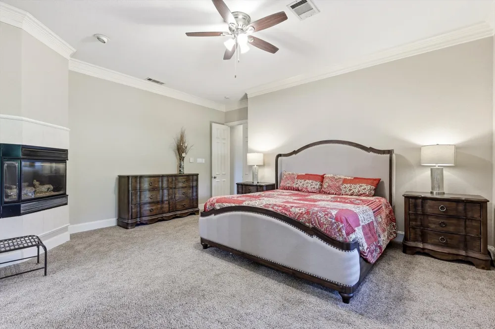 728 Castle Creek Drive Coppell, TX 75019