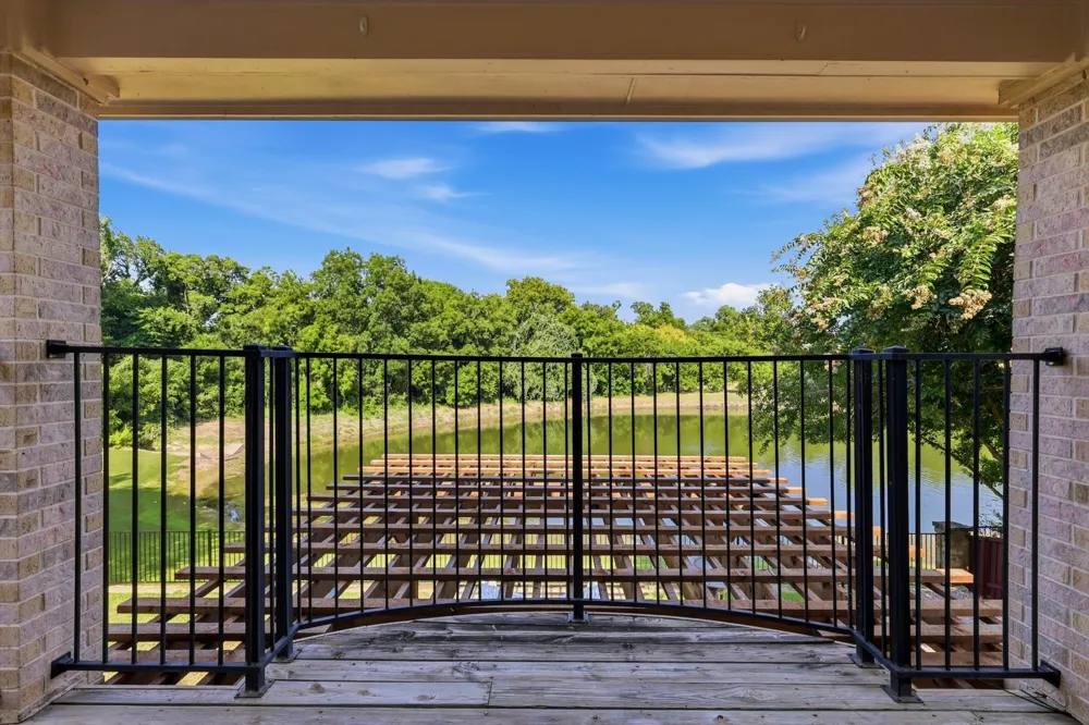 728 Castle Creek Drive Coppell, TX 75019