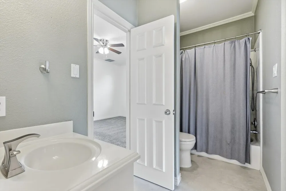 728 Castle Creek Drive Coppell, TX 75019