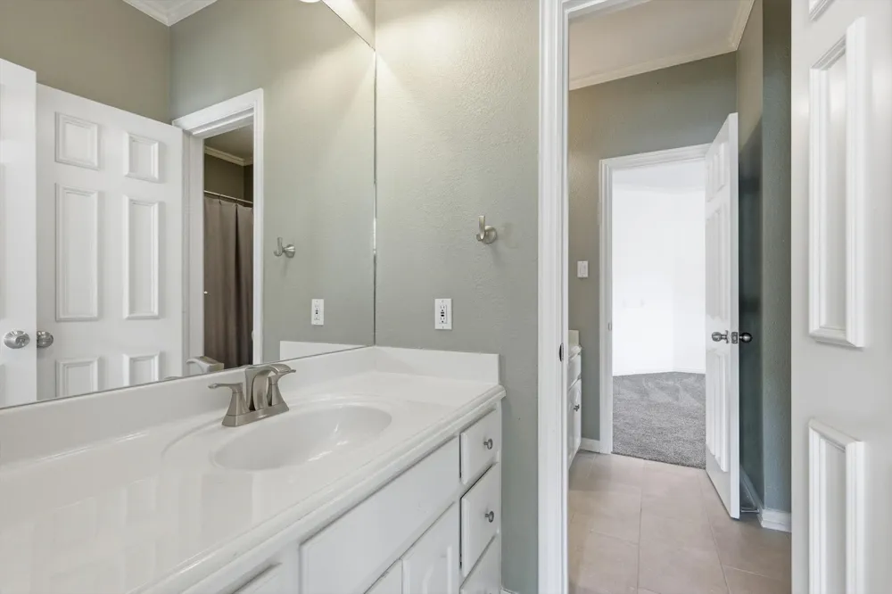 728 Castle Creek Drive Coppell, TX 75019
