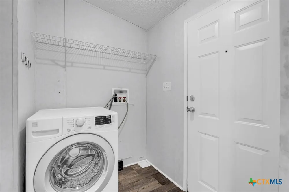 156 Julie Lane Kingsland, TX 78639
