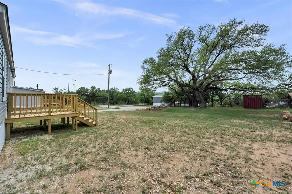 156 Julie Lane Kingsland, TX 78639