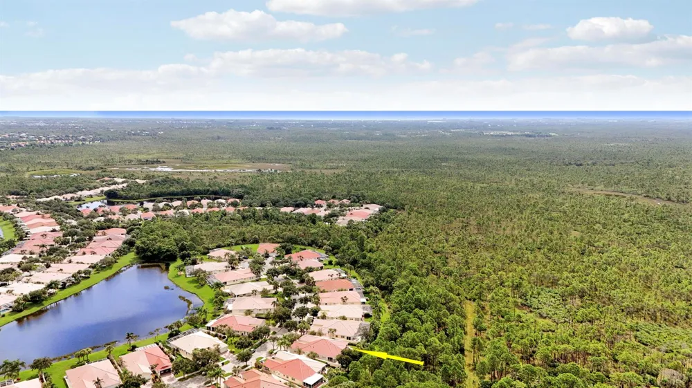 9164 SE Hawks Nest Court Hobe Sound, FL 33455