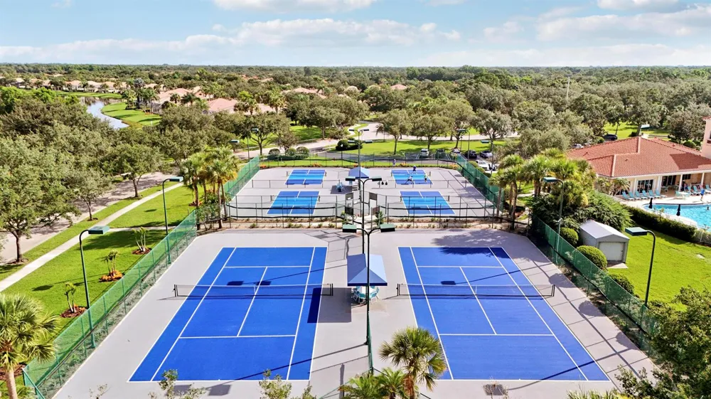 9164 SE Hawks Nest Court Hobe Sound, FL 33455