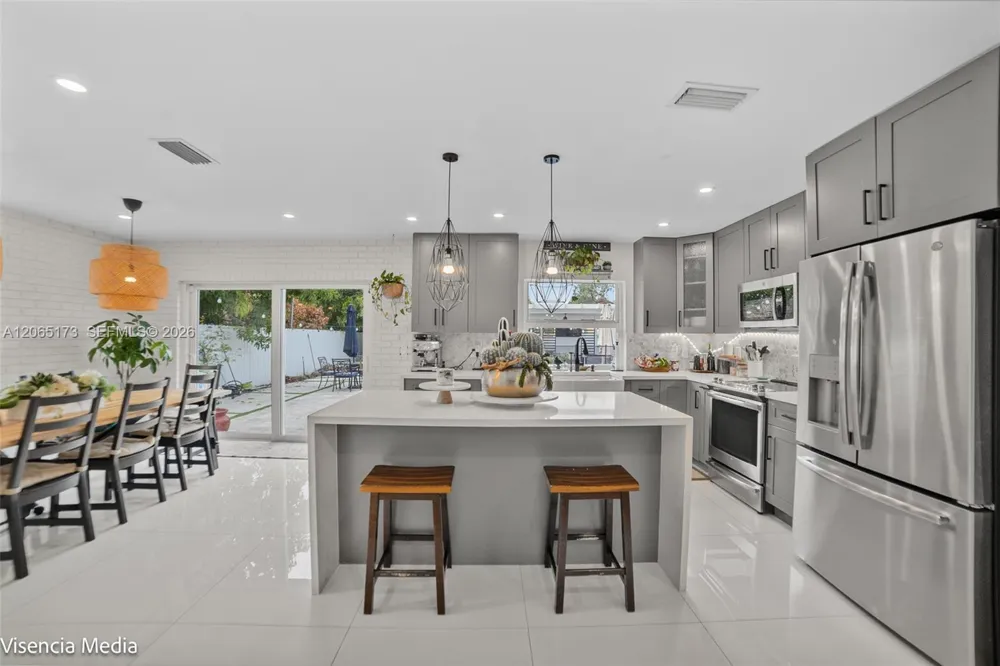 10316 SW 50th St Cooper City, FL 33328