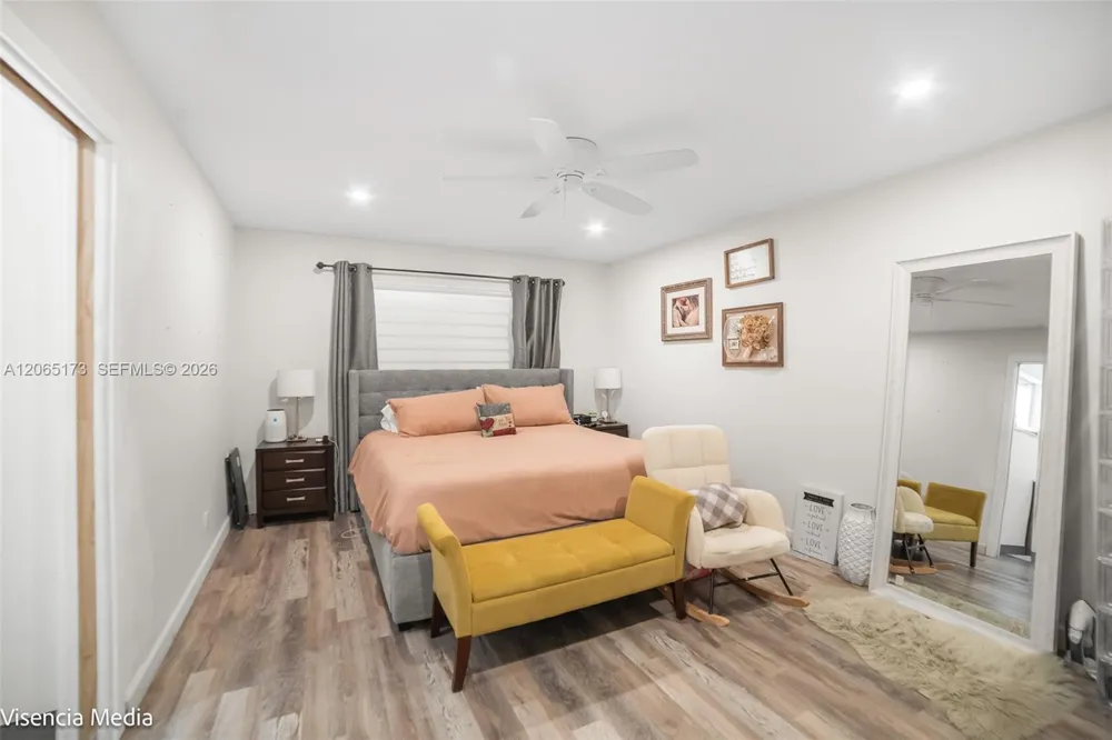 10316 SW 50th St Cooper City, FL 33328