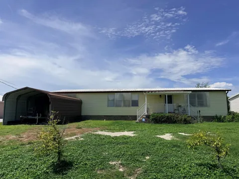 2301 SE 33RD STREET