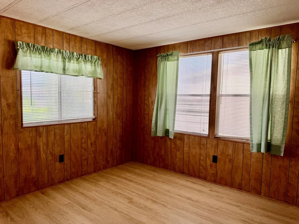 2301 SE 33RD STREET Okeechobee, FL 34974