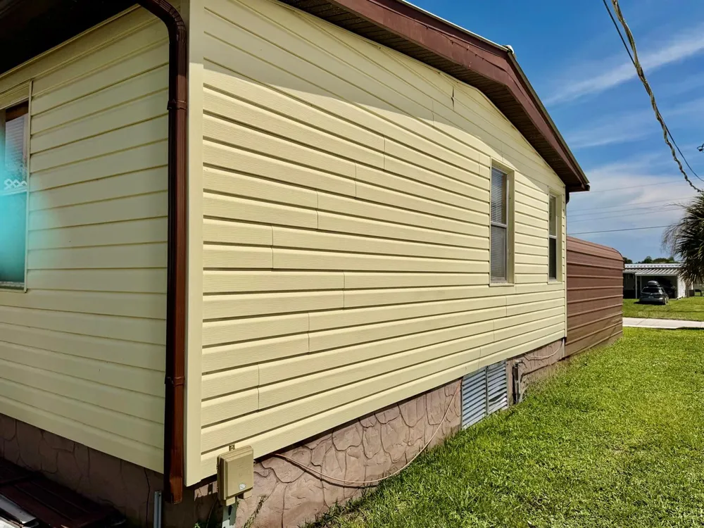 2301 SE 33RD STREET Okeechobee, FL 34974