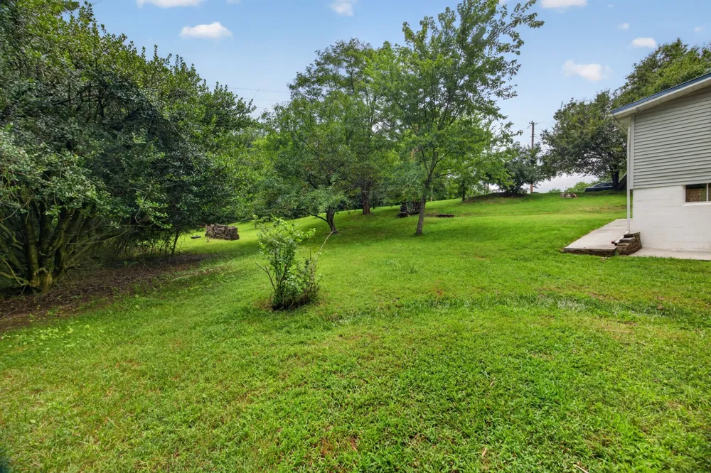 52 Columbia St Cookeville, TN 38501