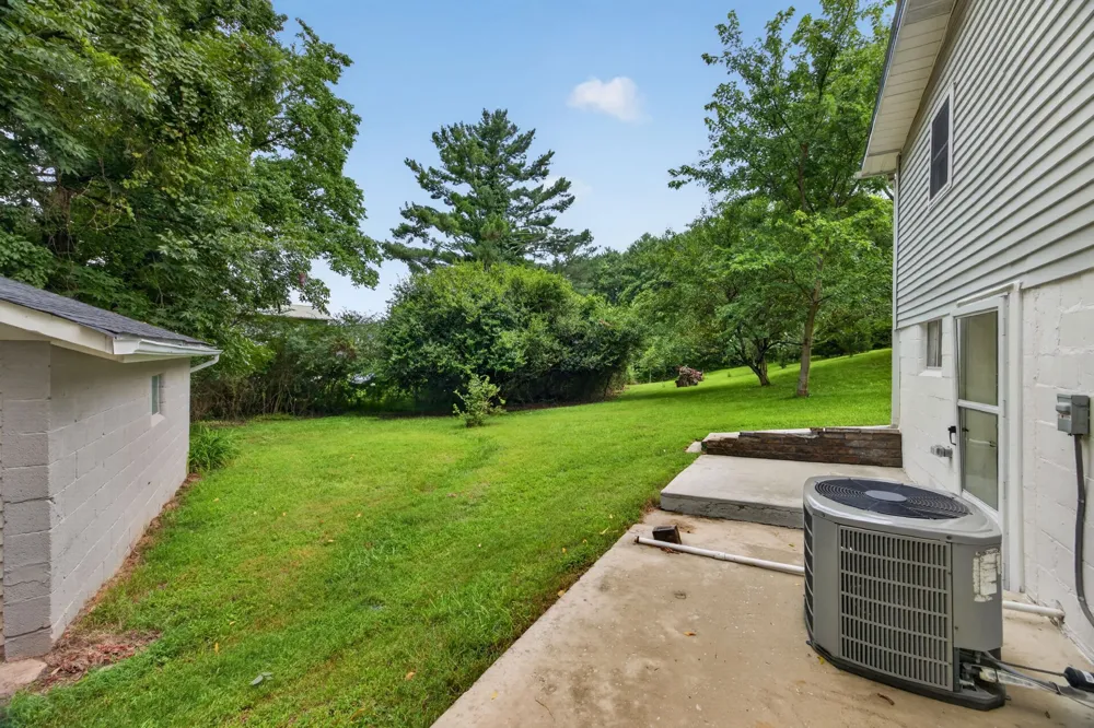 52 Columbia St Cookeville, TN 38501