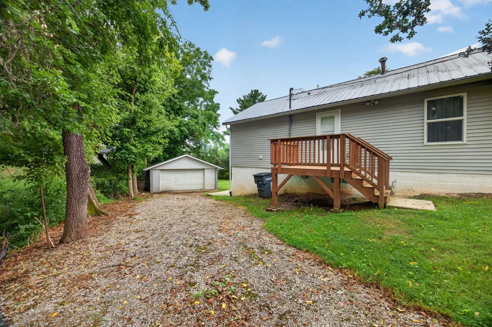 52 Columbia St Cookeville, TN 38501