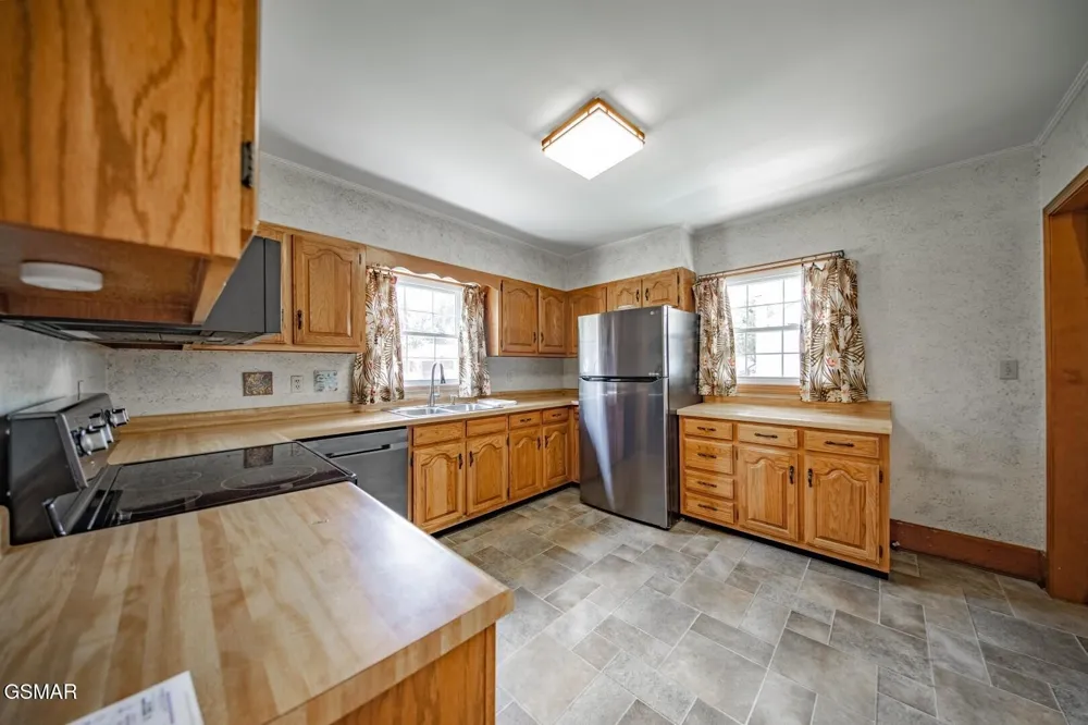 125 Washington Avenue Newport, TN 37821