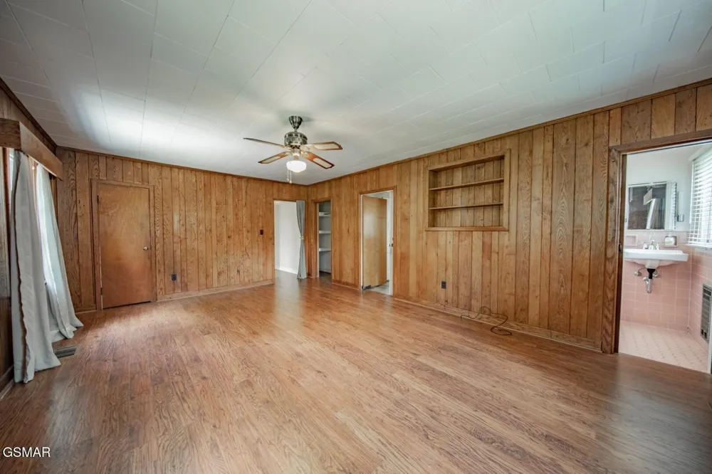 125 Washington Avenue Newport, TN 37821