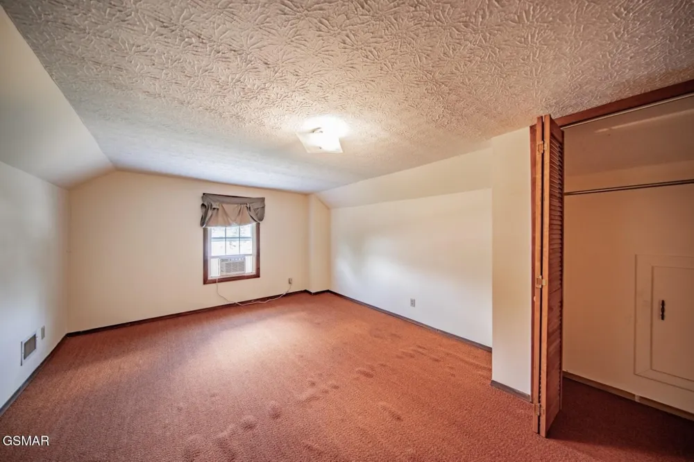 125 Washington Avenue Newport, TN 37821