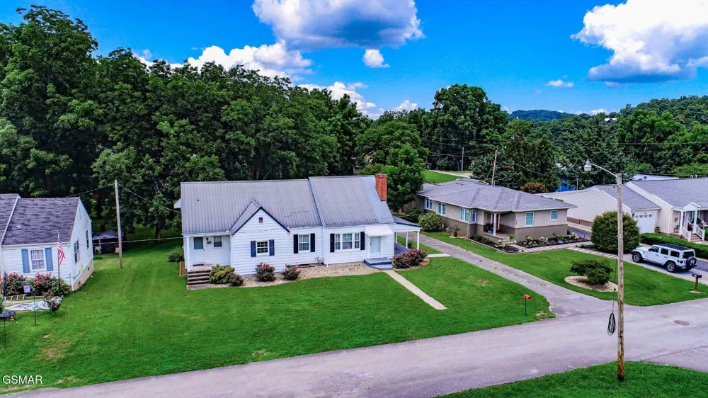 125 Washington Avenue Newport, TN 37821