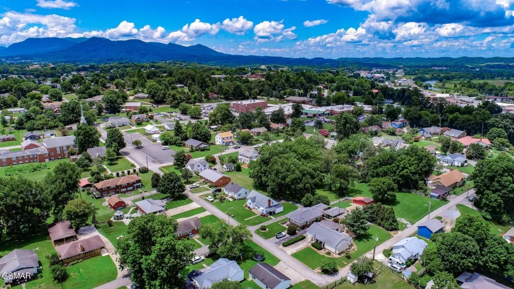 125 Washington Avenue Newport, TN 37821