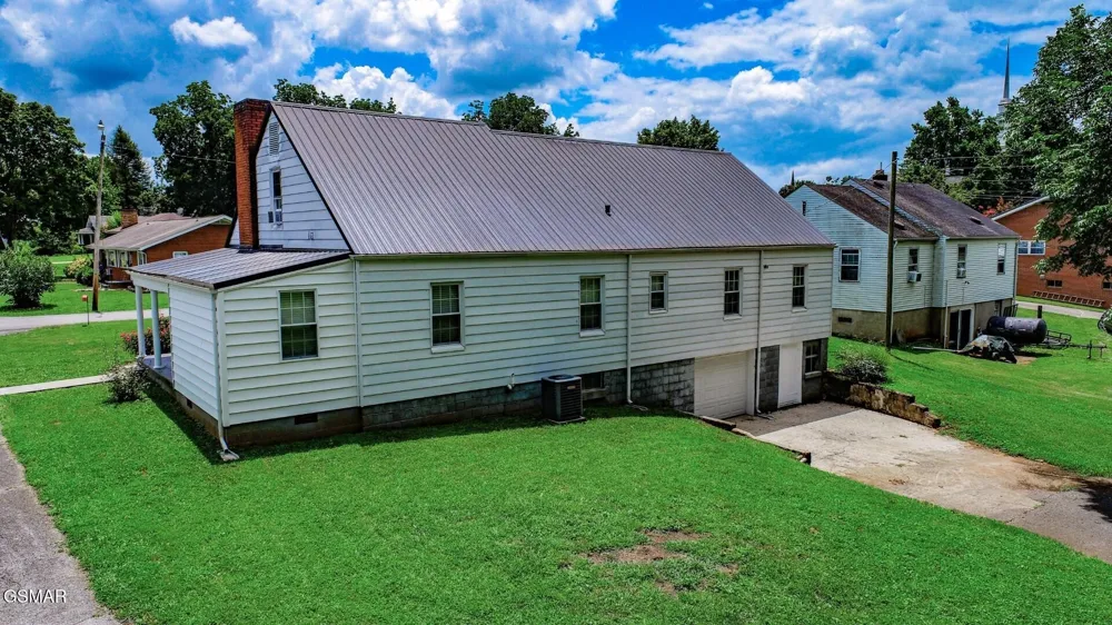 125 Washington Avenue Newport, TN 37821