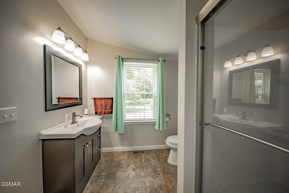 125 Washington Avenue Newport, TN 37821