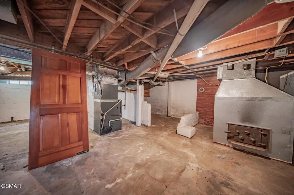 125 Washington Avenue Newport, TN 37821
