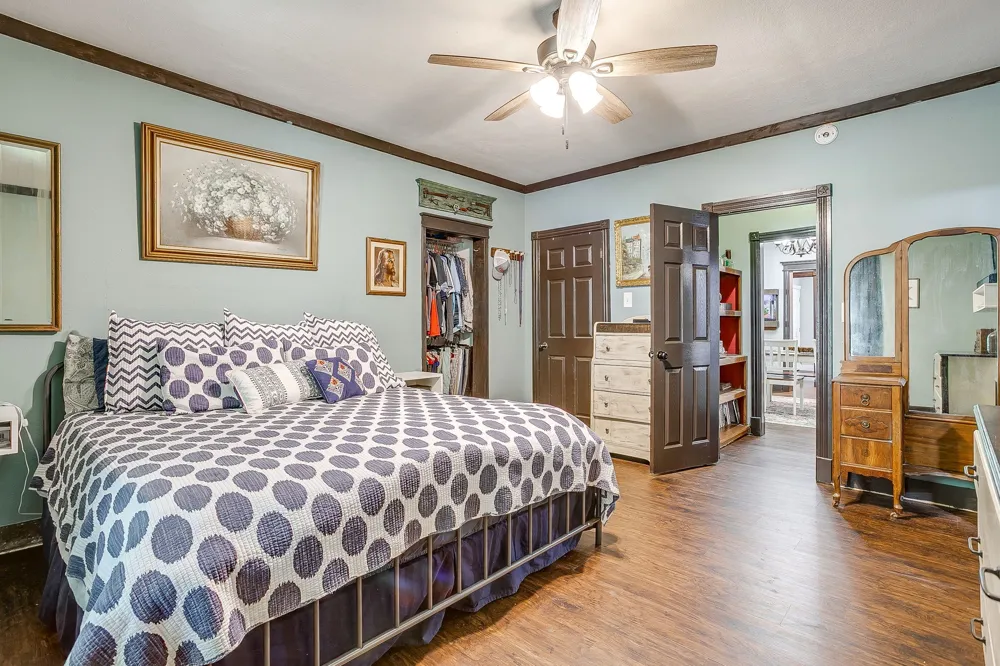 515 SW 13th Street Mineral Wells, TX 76067