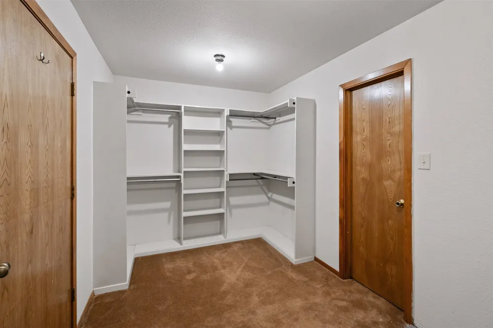 3672 E FM 1861 Athens, TX 75752