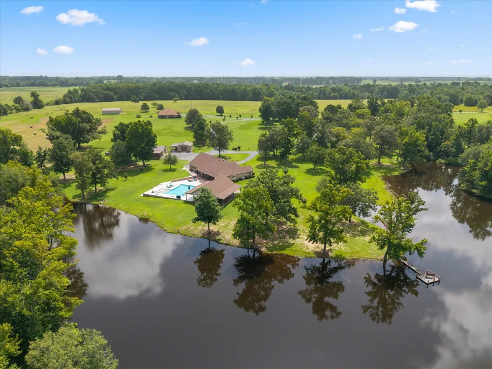 7267 E Texas Highway 49 Highway Mt Pleasant, TX 75455