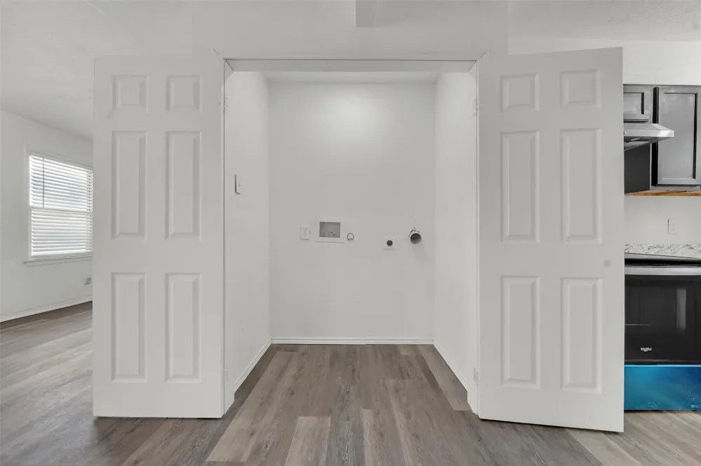 2682 Wasina Drive Farmers Branch, TX 75234