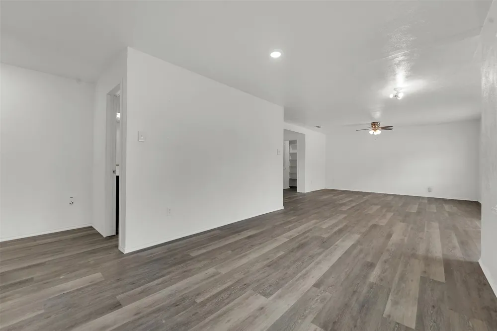 2682 Wasina Drive Farmers Branch, TX 75234