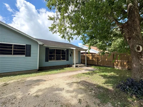 3602 4th Street