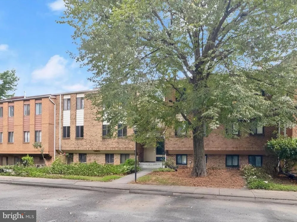 7 WINDBLOWN COURT #201 Baltimore, MD 21209