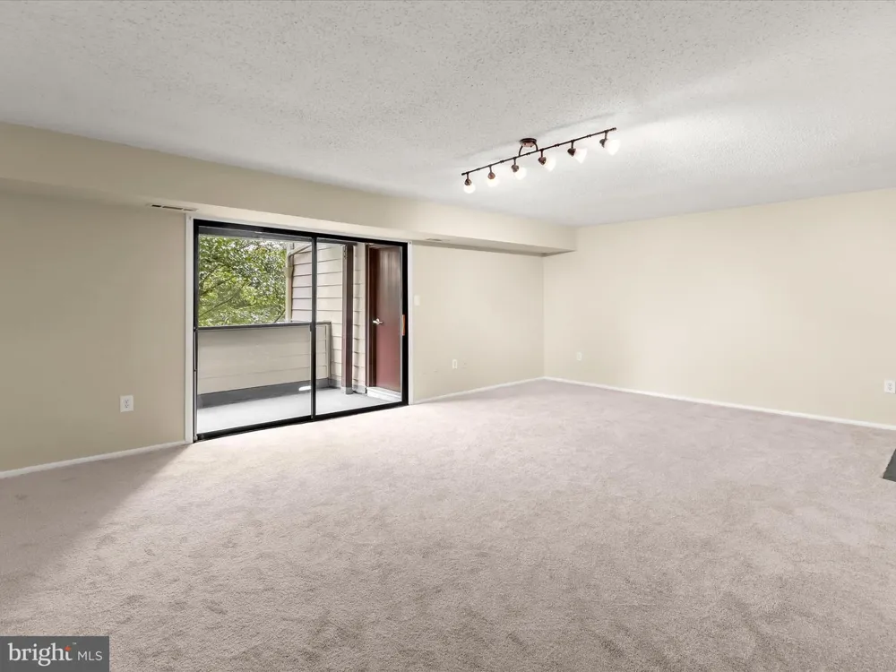 7 WINDBLOWN COURT #201 Baltimore, MD 21209