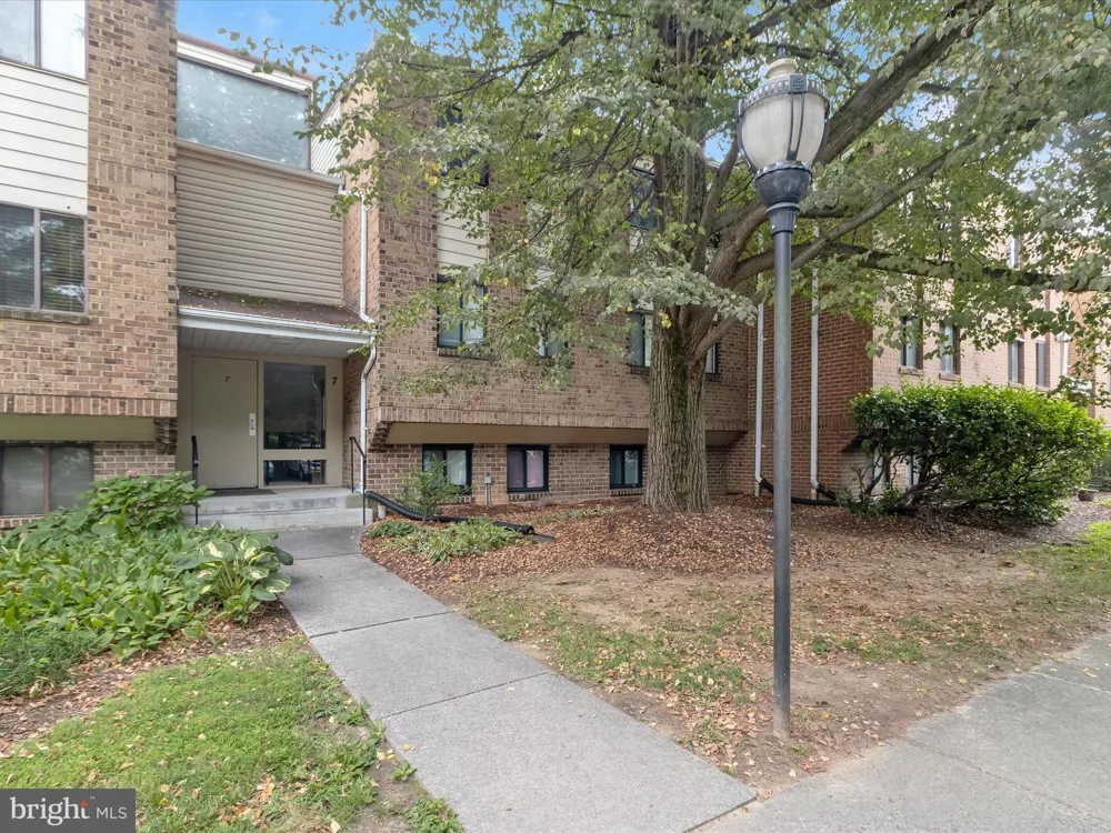 7 WINDBLOWN COURT #201 Baltimore, MD 21209